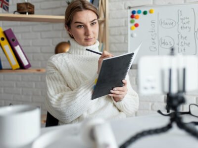 Niche Content Builder